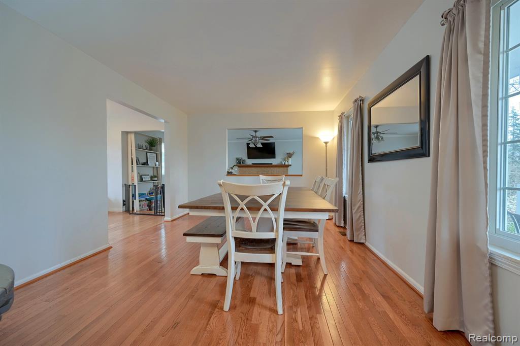 3960 Coventry Valley Road Waterford, MI 48329 - Photo 7 of 25 Gallery Image 7