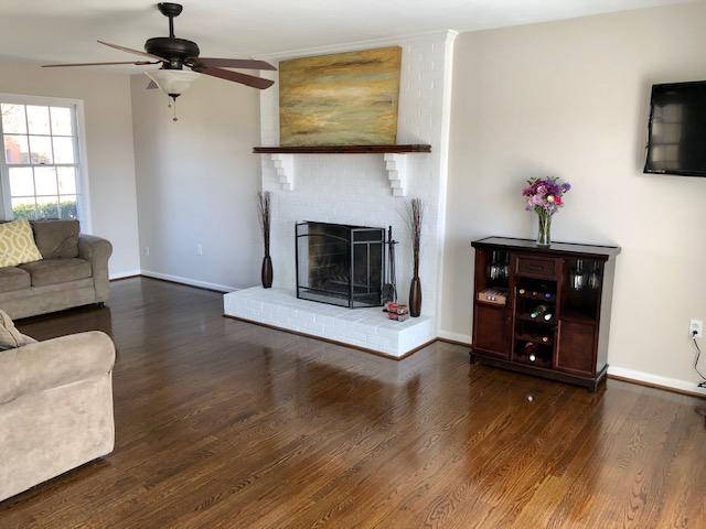 308 North Preston Road Vinton, VA 24179 - Photo 3 of 29 a living room with furniture and a fireplace