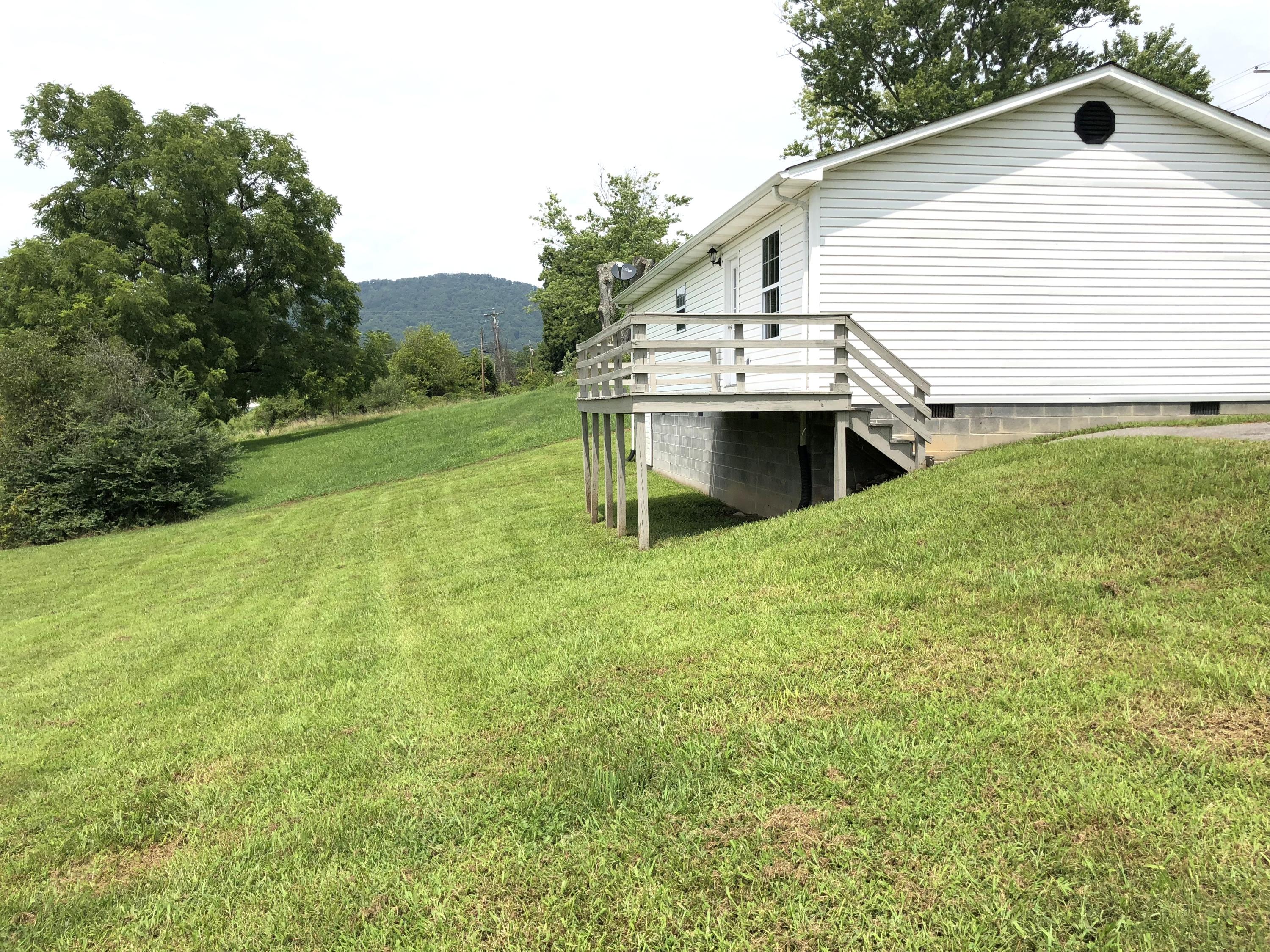 2005 Loop Road La Follette, TN 37766 - Photo 17 of 19 Back yard