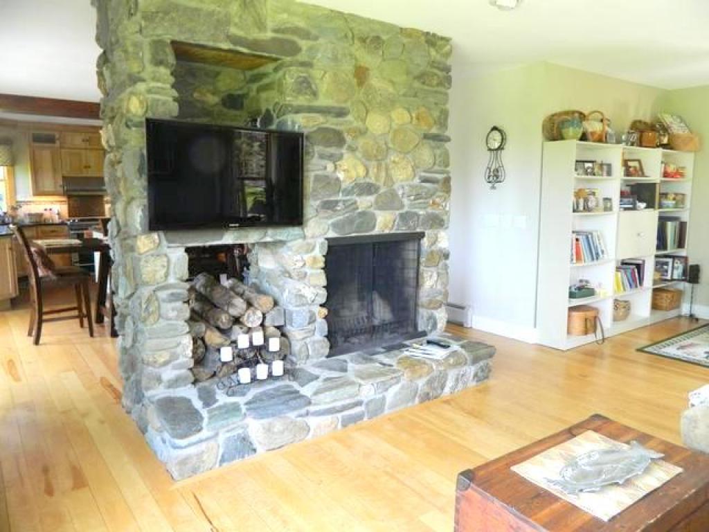 91 Westview Road Stowe, VT 05672 - Photo 9 of 18 Gallery Image 9
