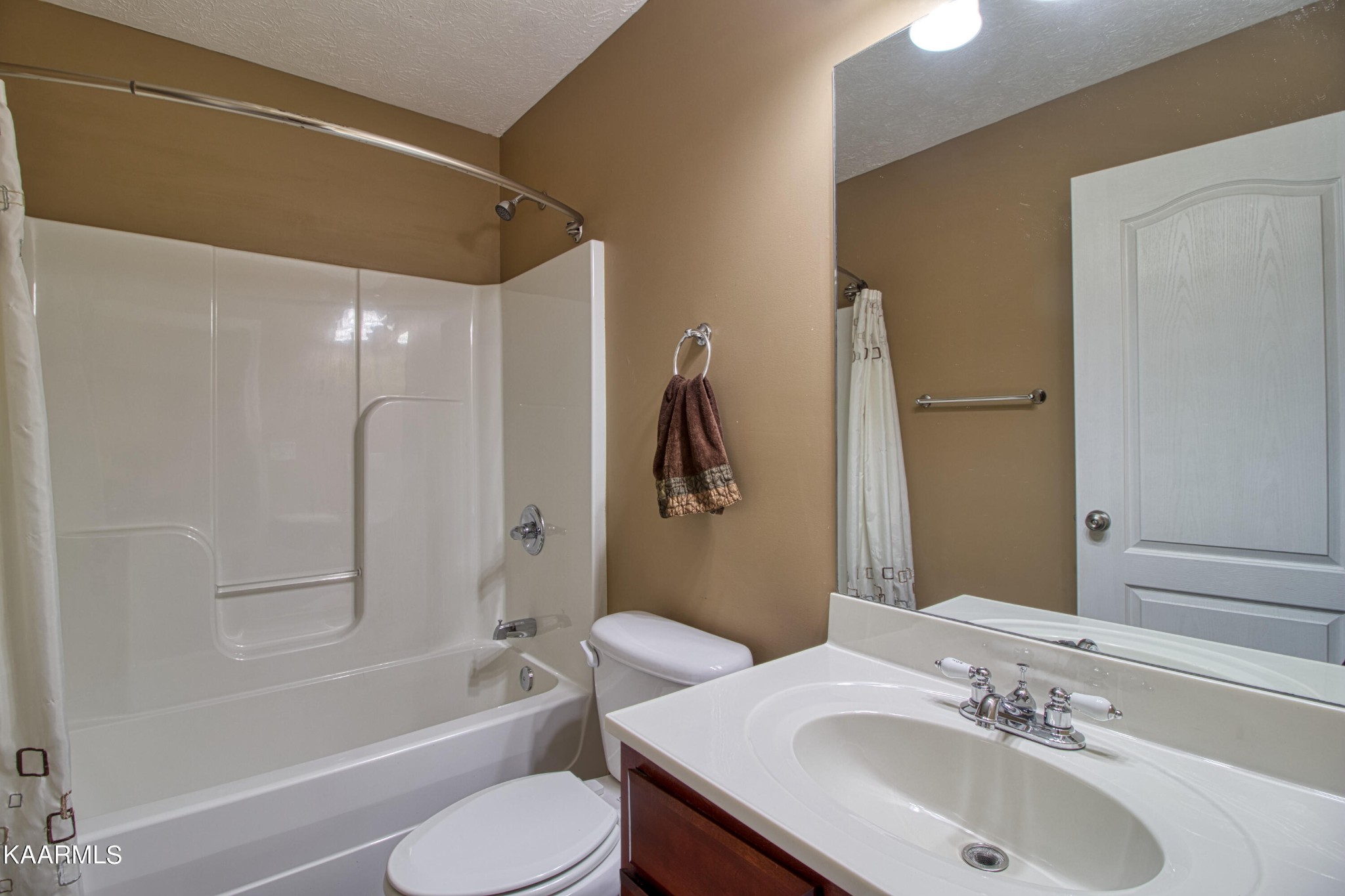 5702 Collette Road Northeast Knoxville, TN 37918 - Photo 14 of 19 Gallery Image 14