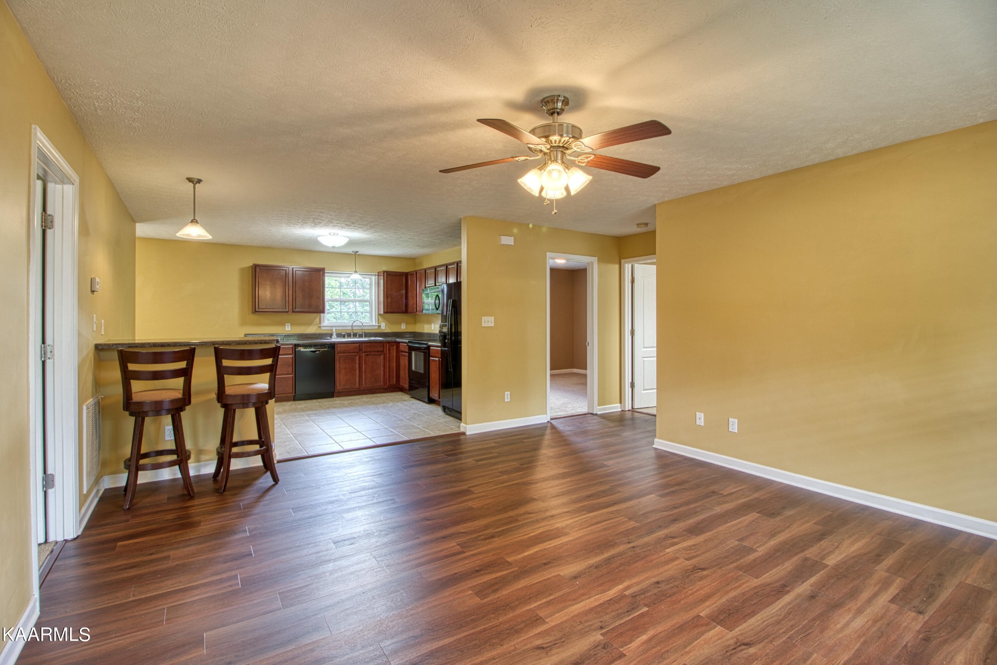 5702 Collette Road Northeast Knoxville, TN 37918 - Photo 6 of 19 Gallery Image 6