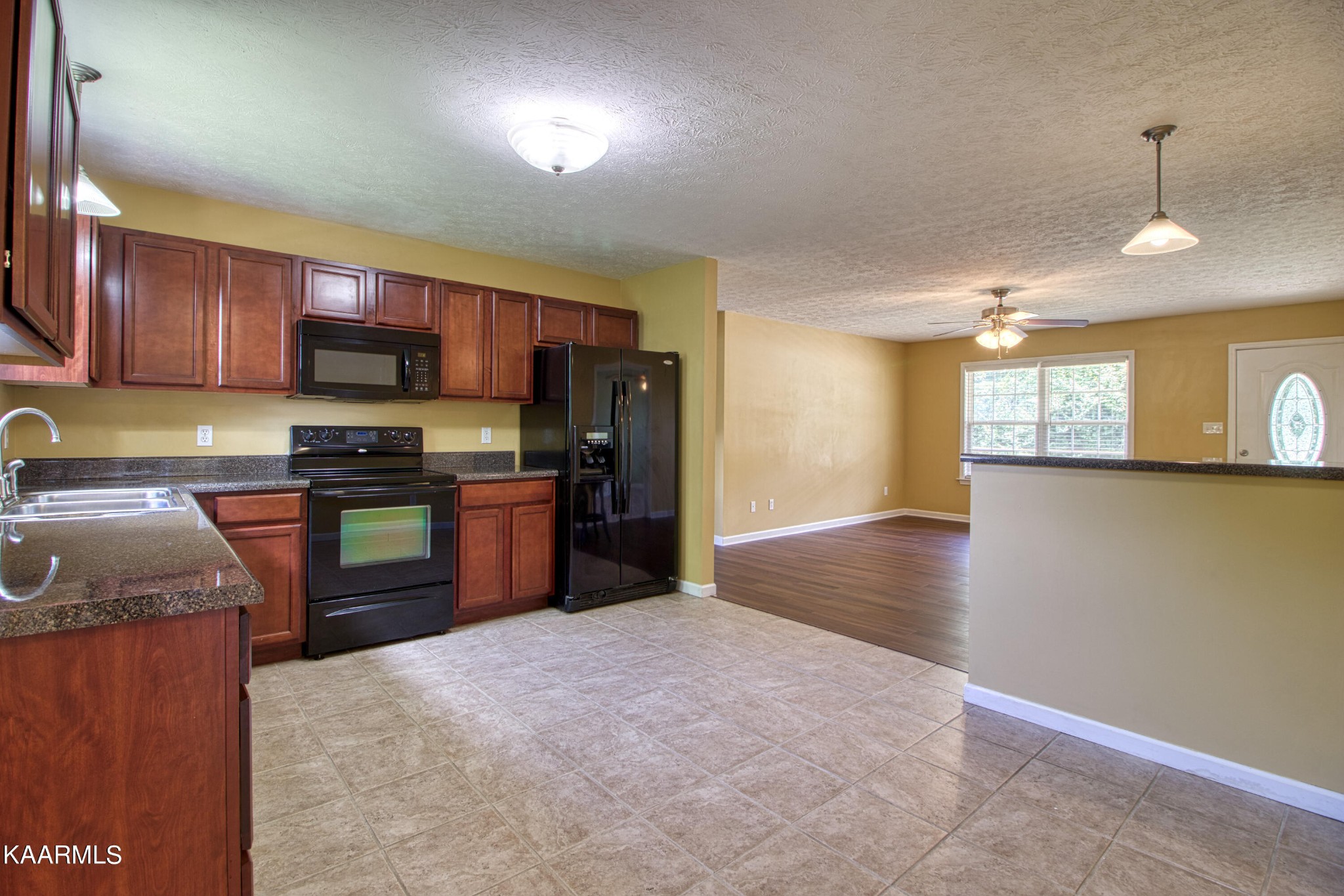 5702 Collette Road Northeast Knoxville, TN 37918 - Photo 8 of 19 Gallery Image 8