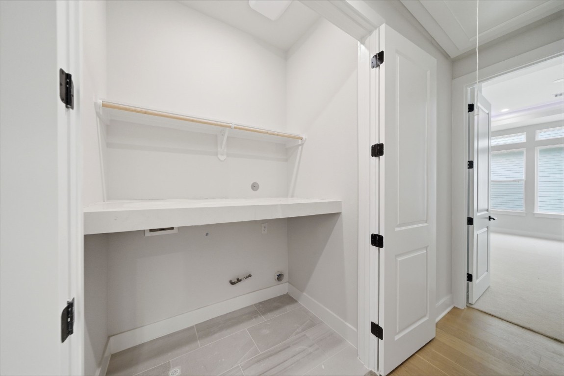 328 Janisch Road, Unit D Houston, TX 77018 - Photo 24 of 37 a bathroom with a shower