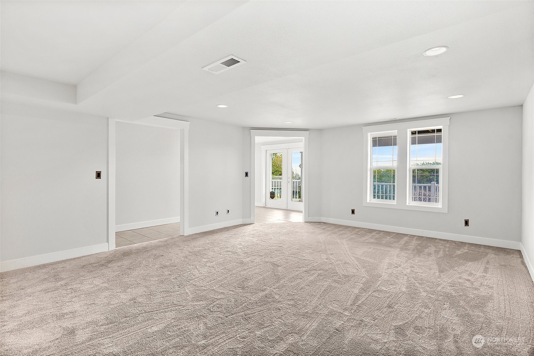 2772 Locker Road Southeast Port Orchard, WA 98366 - Photo 23 of 40 Gallery Image 23