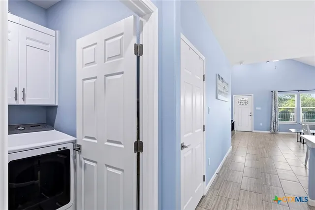 $469,000 | 132 Breezeway Drive, Rockport, TX 78382