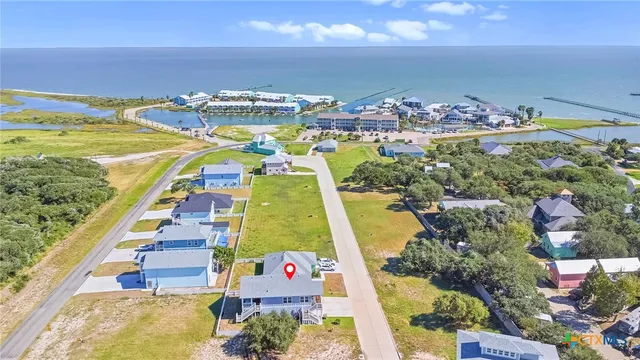 $469,000 | 132 Breezeway Drive, Rockport, TX 78382