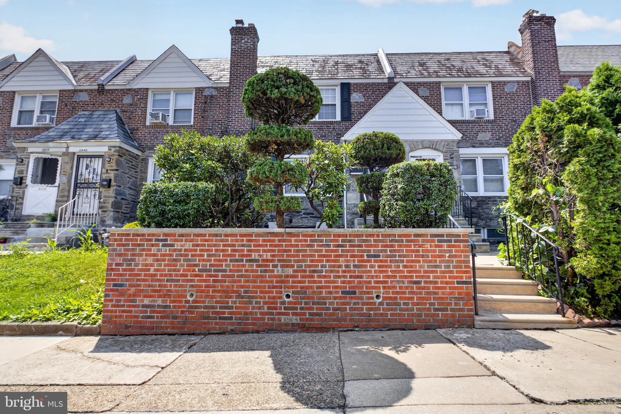 6848 Radbourne Road Upper Darby, PA 19082 - Photo 3 of 38 Gallery Image 3