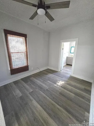 $750 | 15164 Oak Street, Lytle, TX 78052