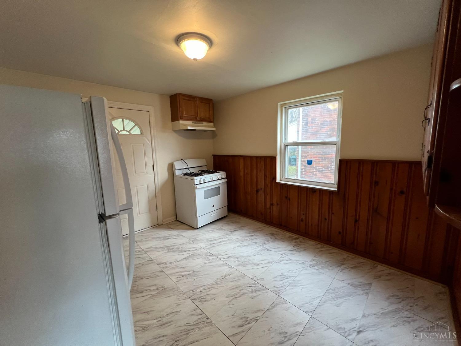 2532 Rack Court Cincinnati, OH 45239 - Photo 5 of 14 Gallery Image 5