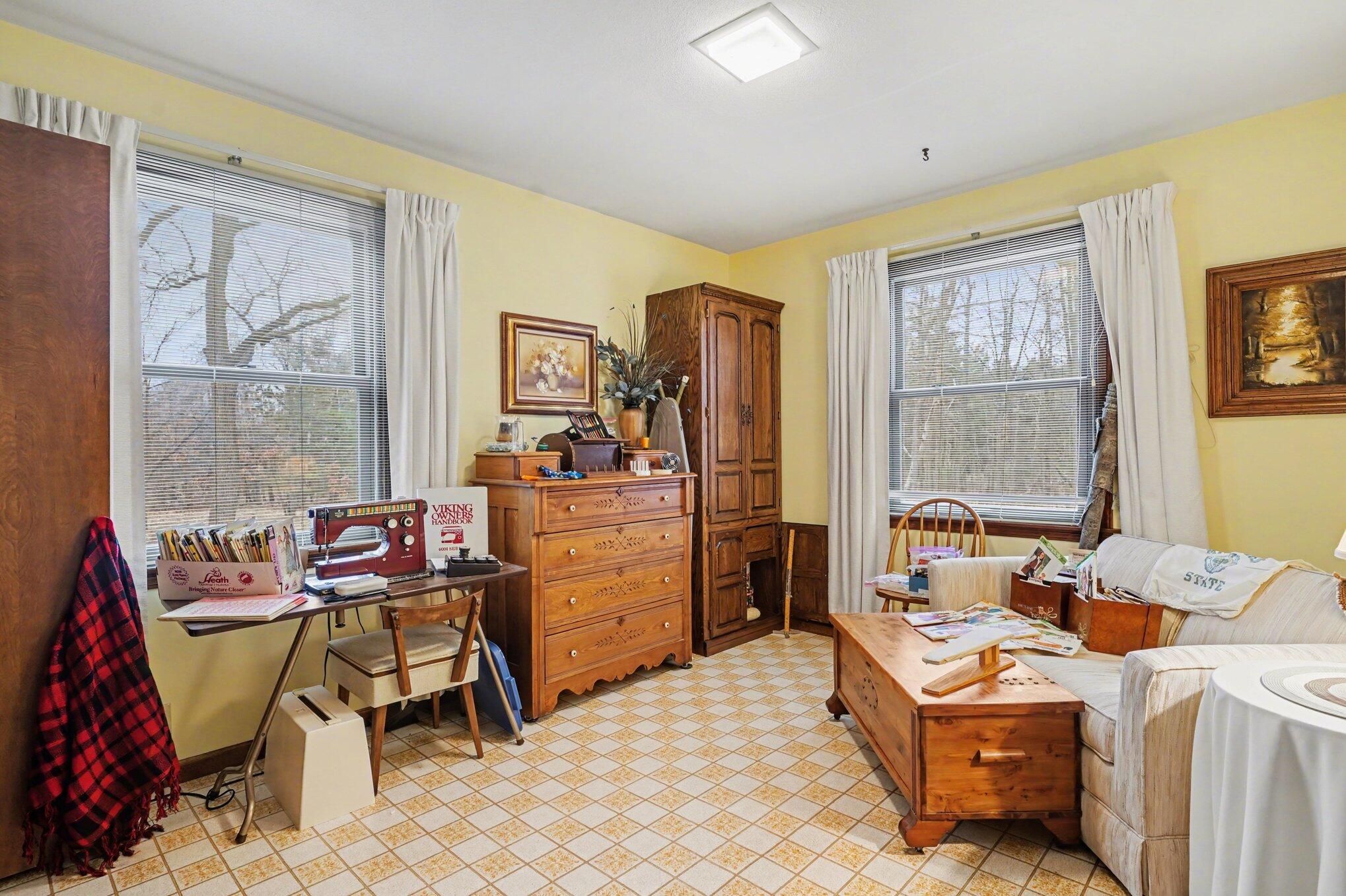 7337 East Sternberg Road Nunica, MI 49448 - Photo 20 of 44 036_file_5835