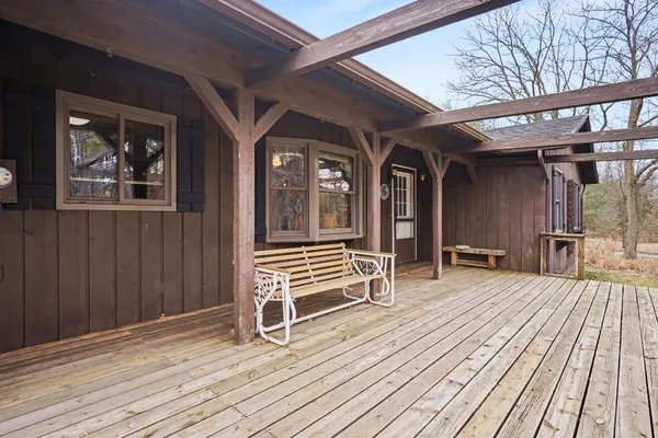 $575,000 | 7337 East Sternberg Road, Nunica, MI 49448