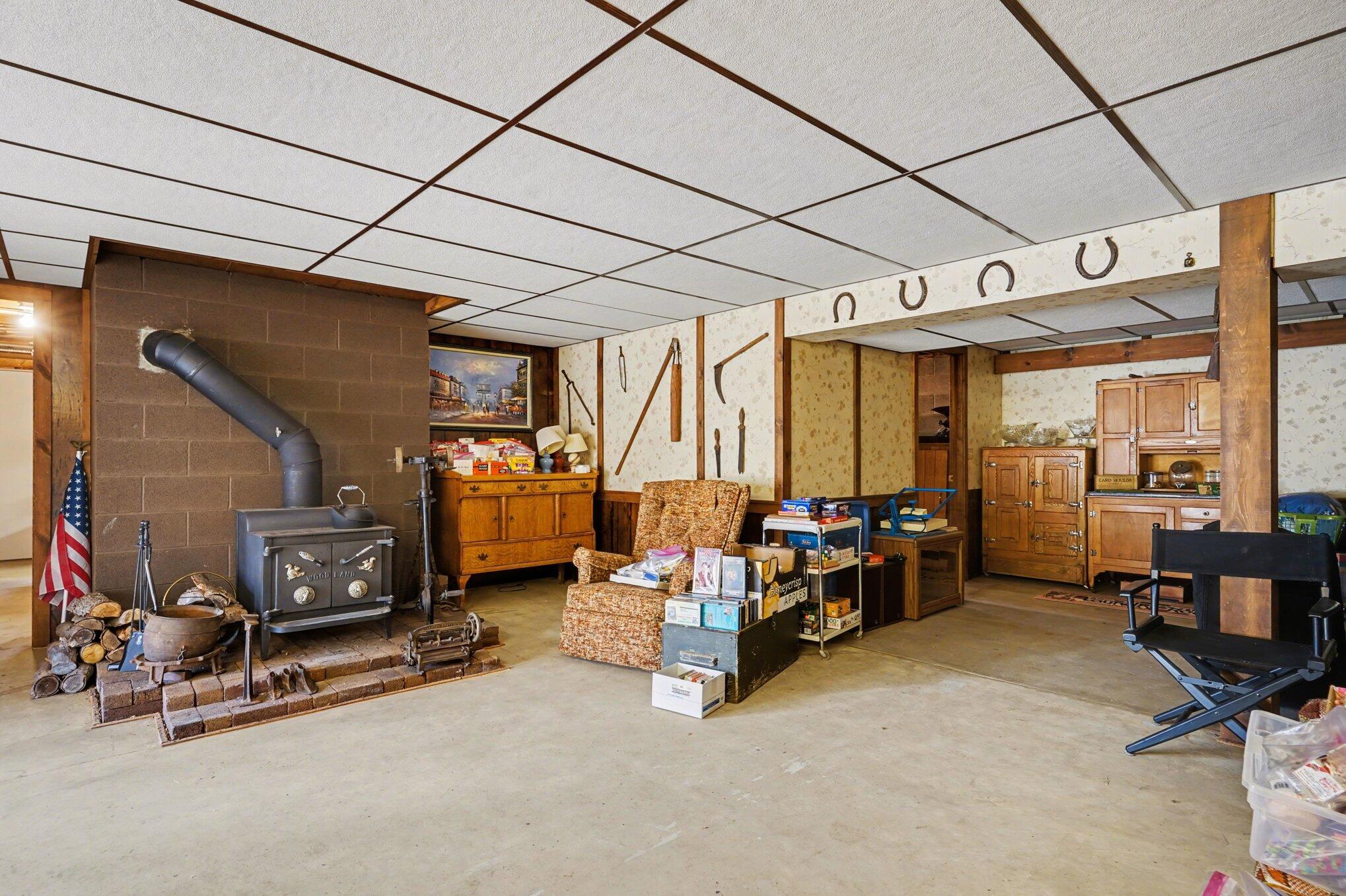 7337 East Sternberg Road Nunica, MI 49448 - Photo 24 of 44 023_file_5528