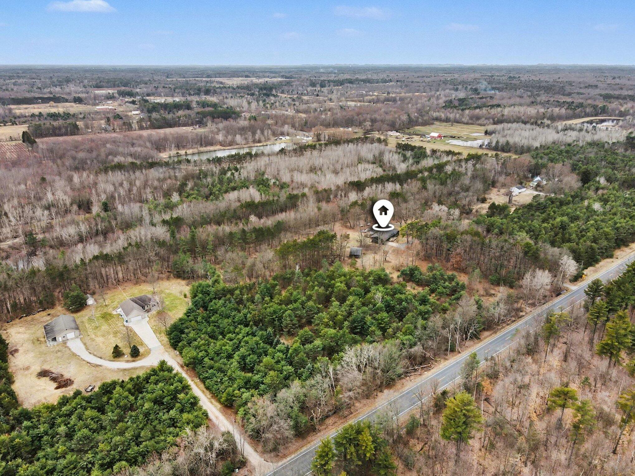 7337 East Sternberg Road Nunica, MI 49448 - Photo 39 of 44 041_file_7007