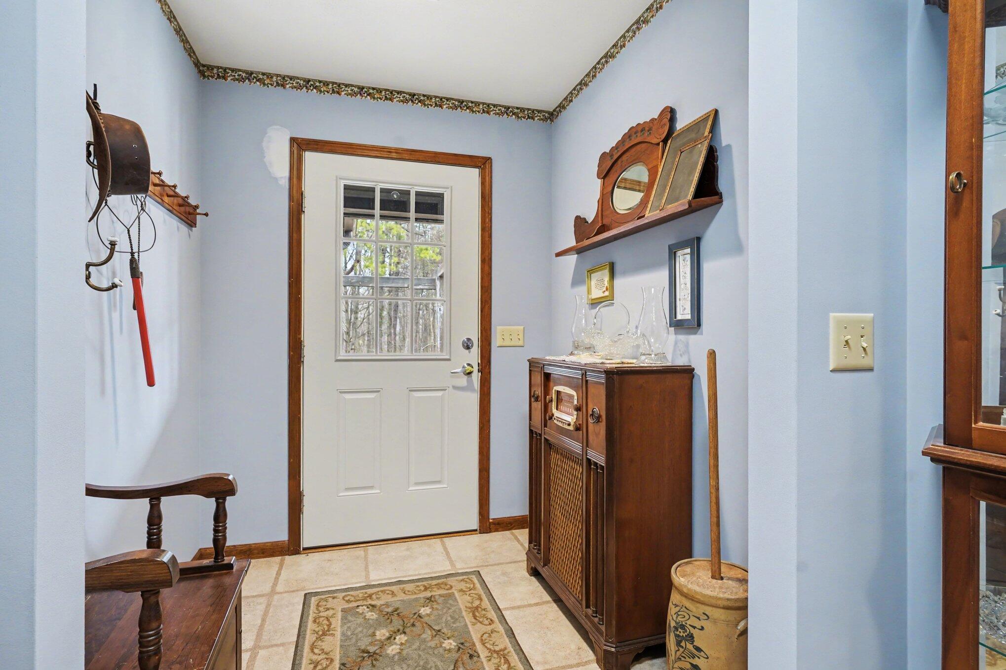 7337 East Sternberg Road Nunica, MI 49448 - Photo 7 of 44 013_file_1574