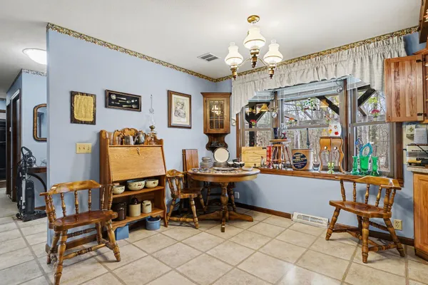 $575,000 | 7337 East Sternberg Road, Nunica, MI 49448