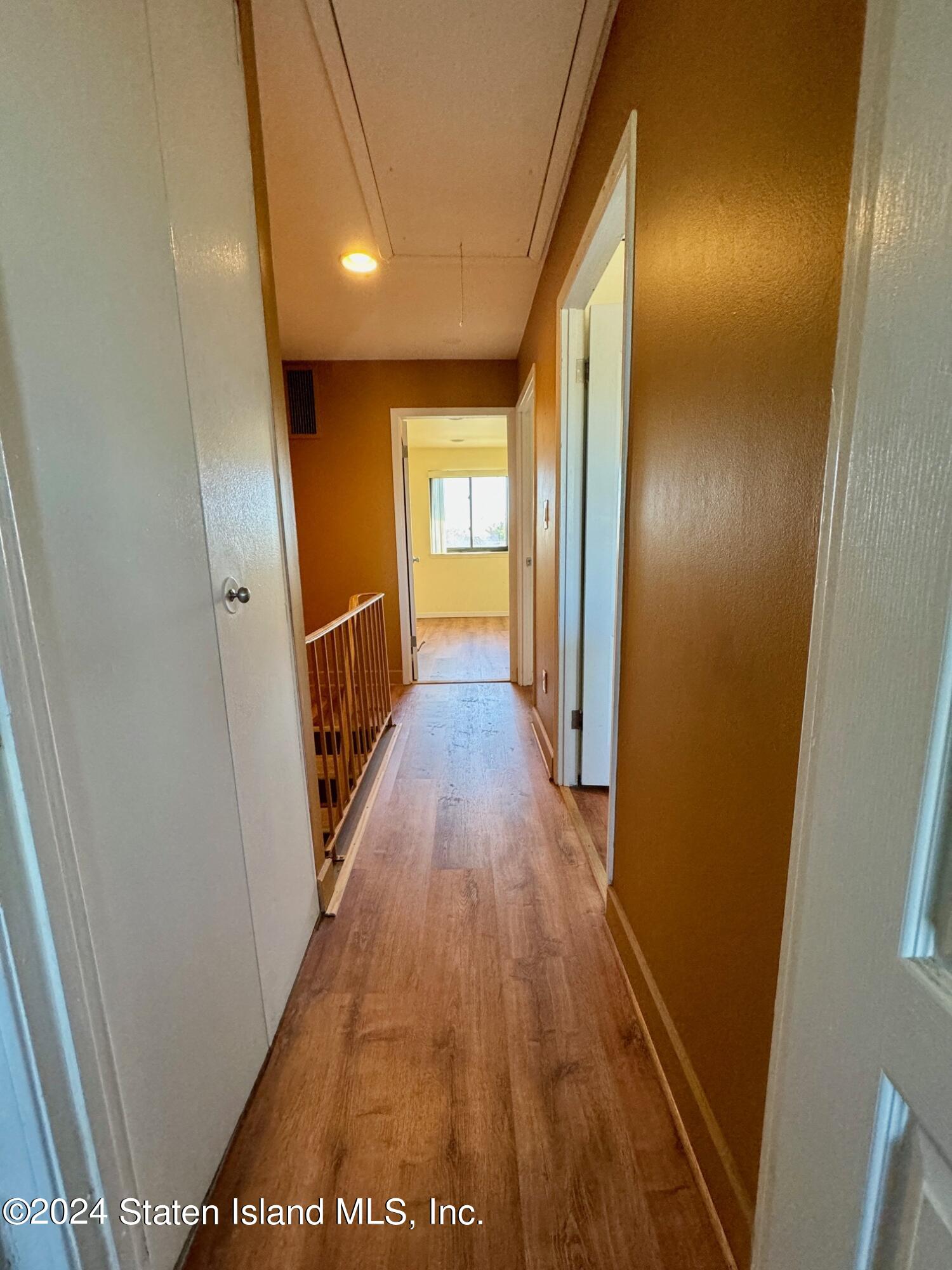 70 Narrows Road South, Unit 2 Staten Island, NY 10305 - Photo 13 of 29 28