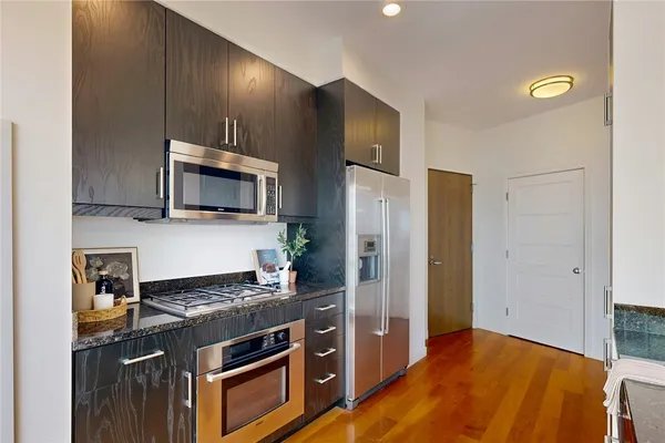 $539,000 | 100 Exchange Street, Unit 1506, Providence, RI 02903