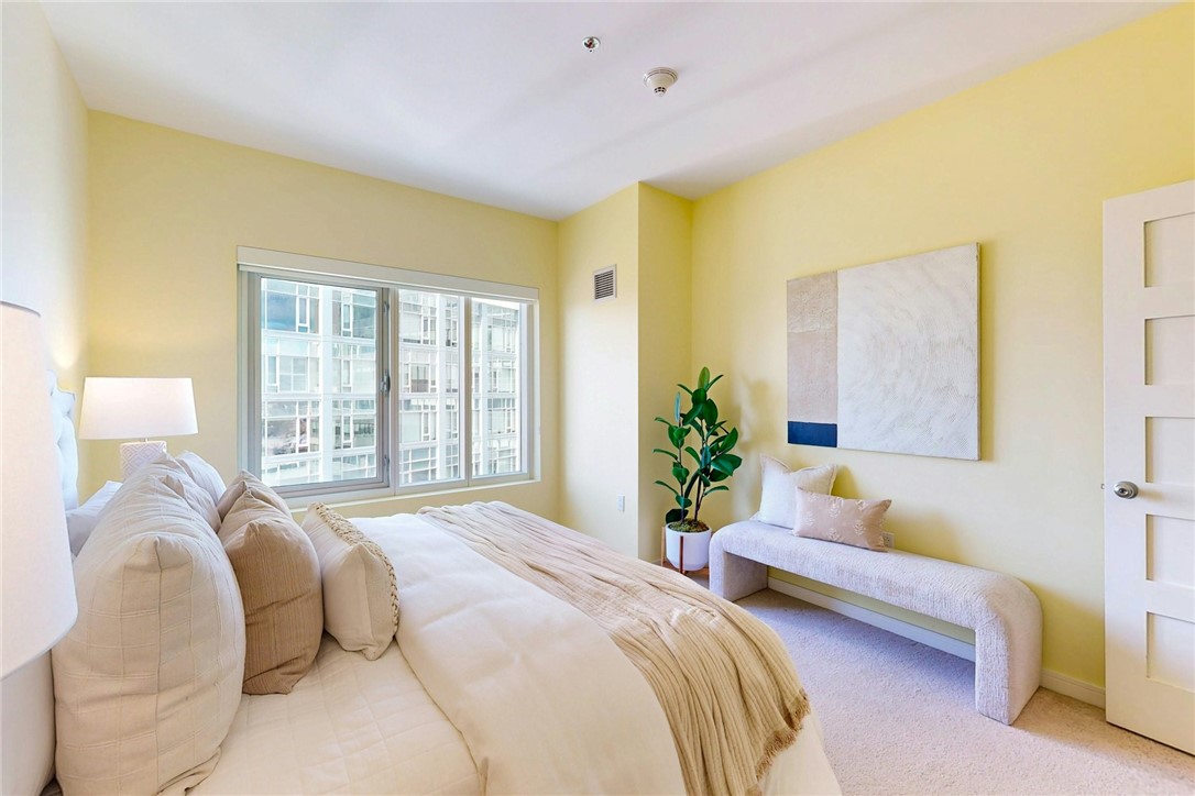 100 Exchange Street, Unit 1506 Providence, RI 02903 - Photo 18 of 38