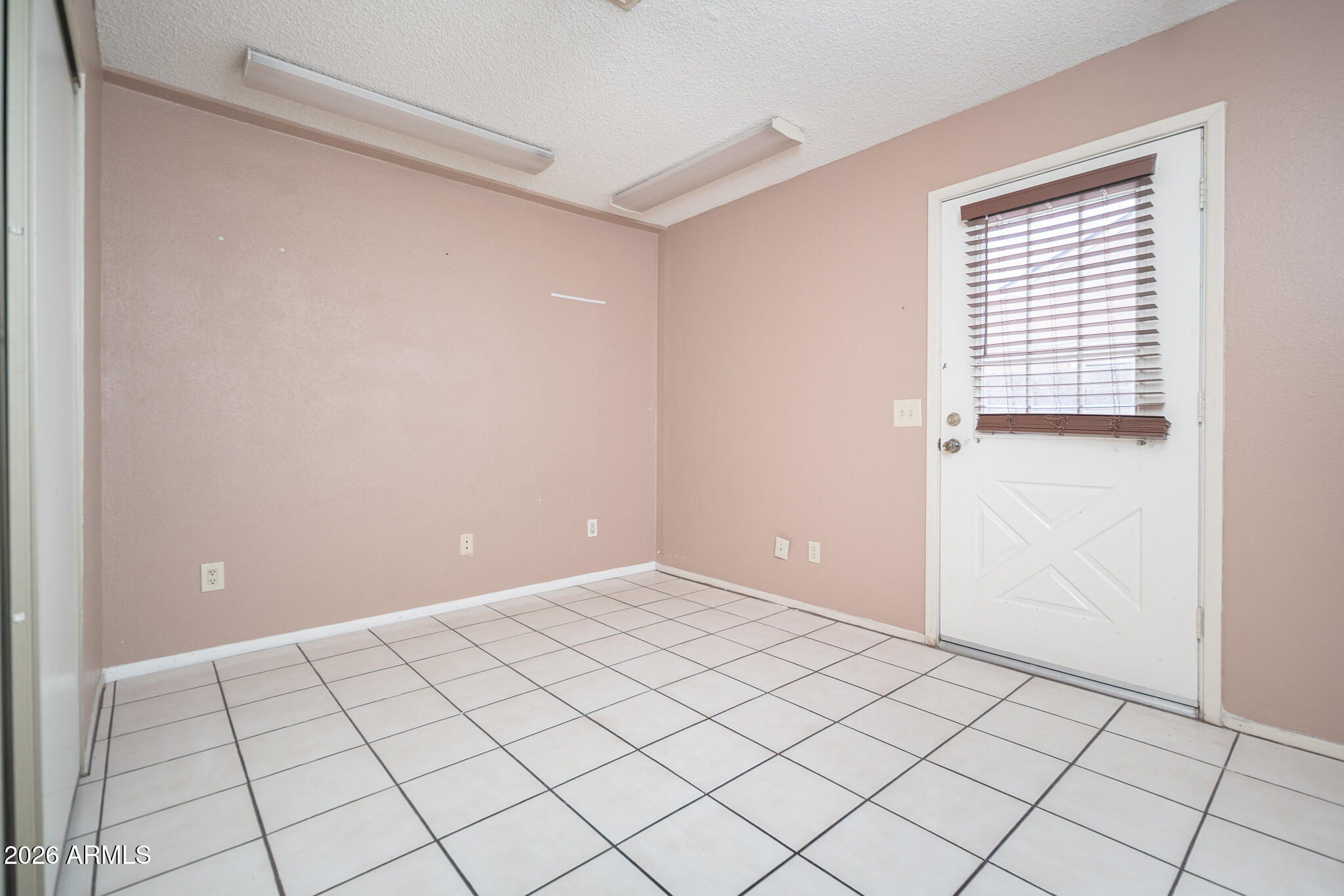 6432 West Grandview Road Glendale, AZ 85306 - Photo 14 of 38