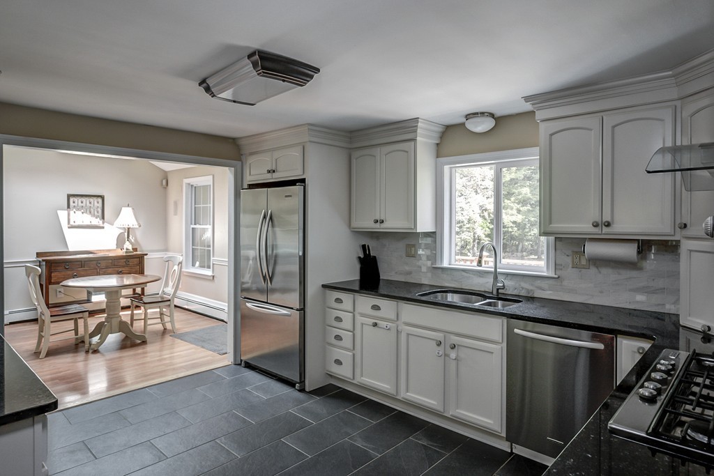 56 Upton Road Westborough, MA 01581 - Photo 9 of 25 Gallery Image 9