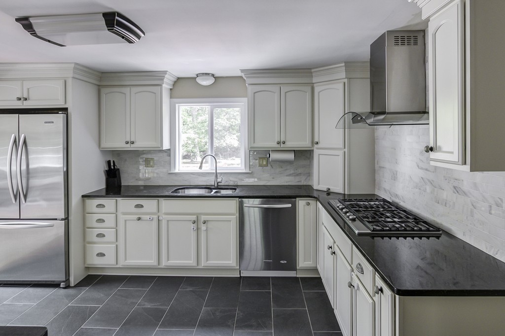 56 Upton Road Westborough, MA 01581 - Photo 10 of 25 Gallery Image 10