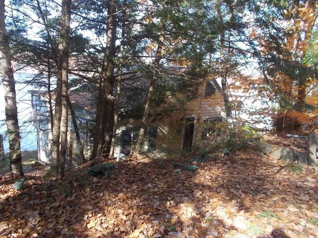 $360,000 | 314 Sewell Shores Road, Lebanon, ME 04027