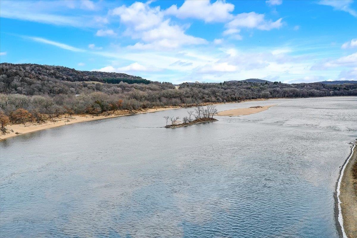 245 Falcon Sauk City, WI 53583 - Photo 6 of 7