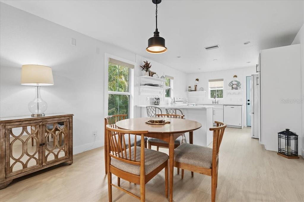 1306 McGregor Street Punta Gorda, FL 33950 - Photo 15 of 29 a dining room with furniture and window