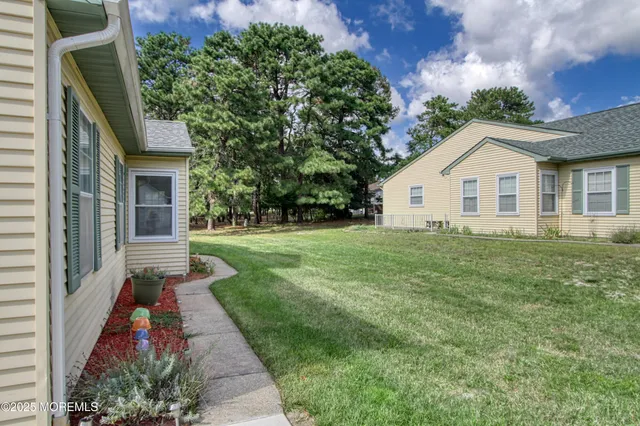 $2,000 | 12A Birchwood Drive, Unit B, Whiting, NJ 08759