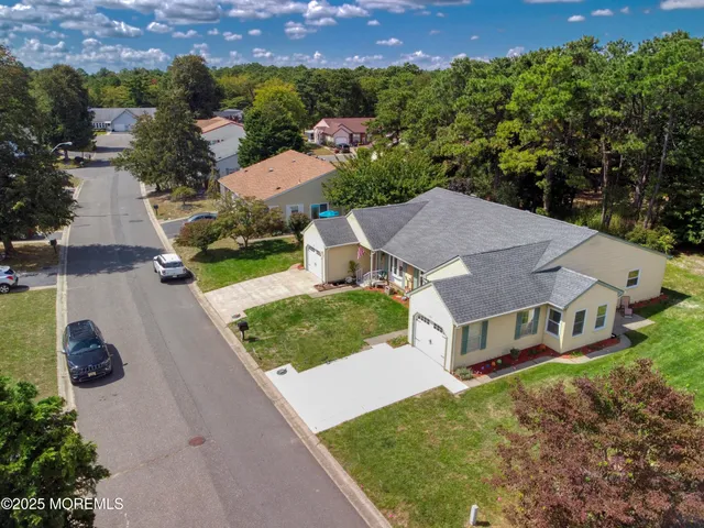 $2,000 | 12A Birchwood Drive, Unit B, Whiting, NJ 08759