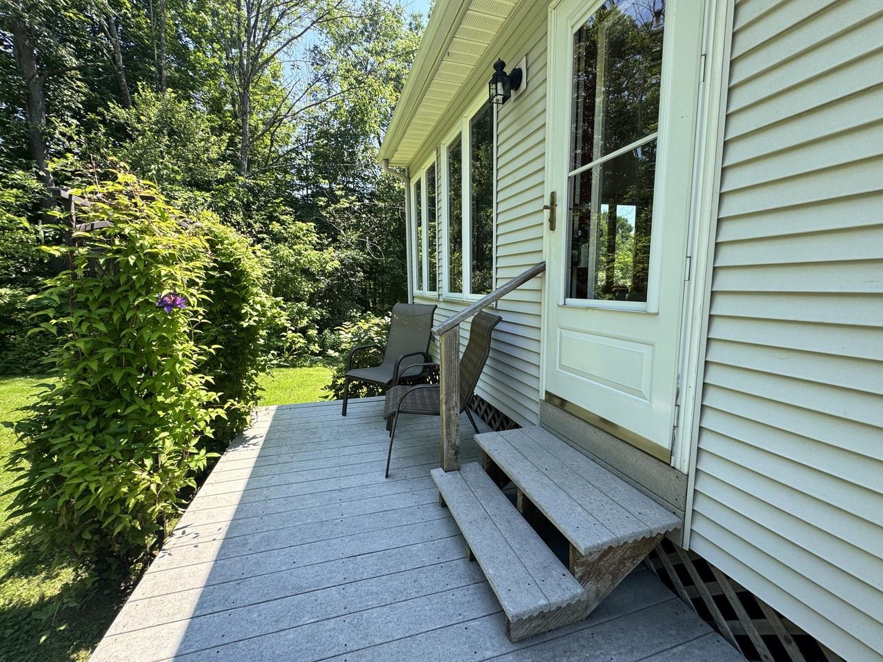 240 Jericho Road Richmond, VT 05477 - Photo 4 of 43