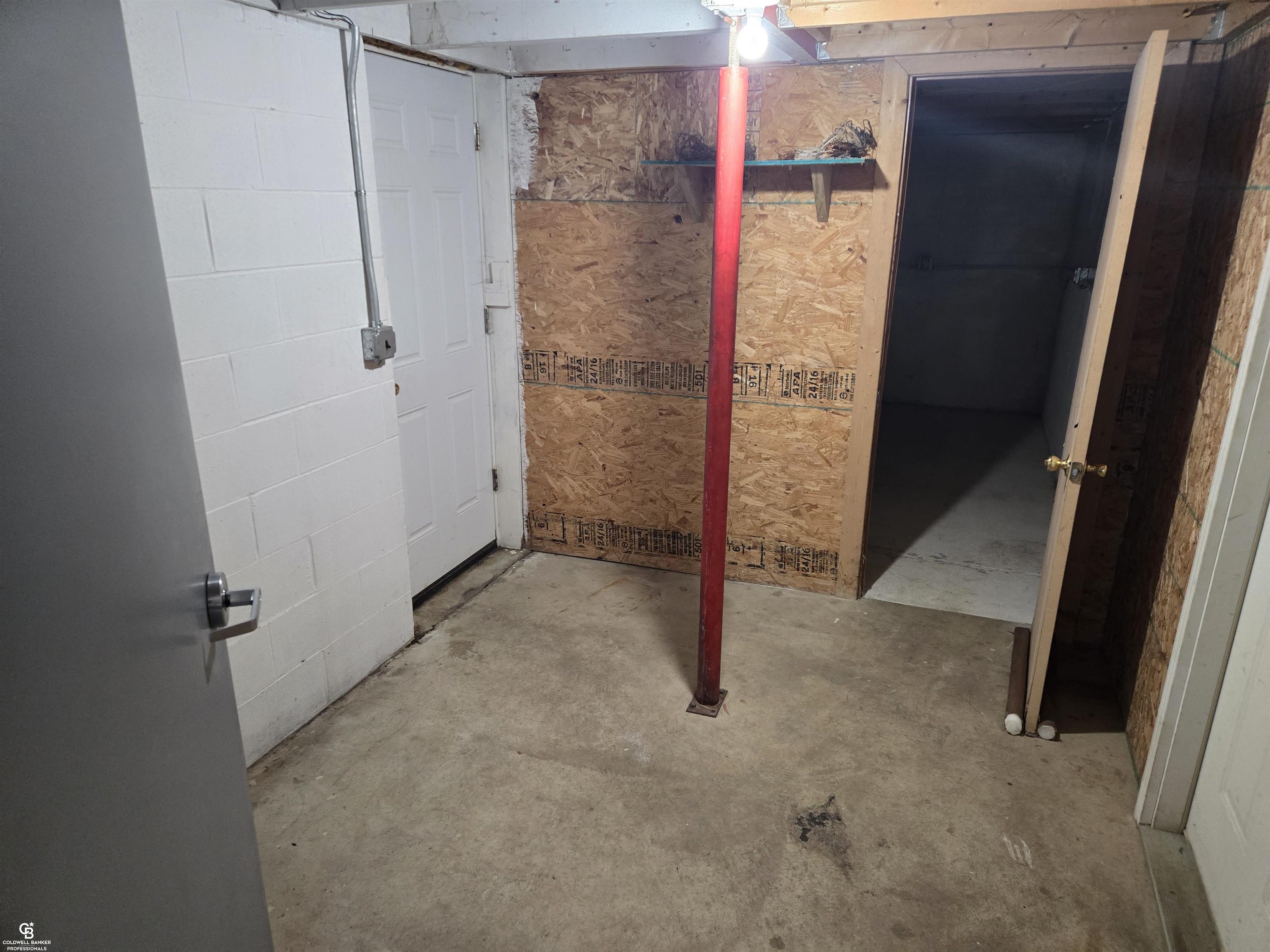 12025 Rynn Road Emmett, MI 48022 - Photo 23 of 33