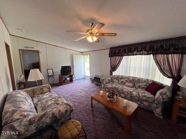 174 Mountain View Lane Butler, TN 37640 - Photo 5 of 30 IMG_3515