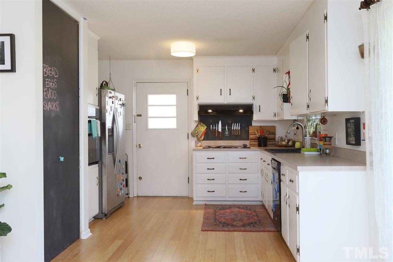 1509 Westchester Road Raleigh, NC 27610 - Photo 6 of 28
