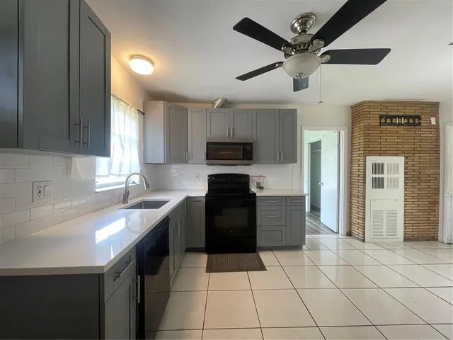 $6,800 | 1902 West Nassau Street, Tampa, FL 33607