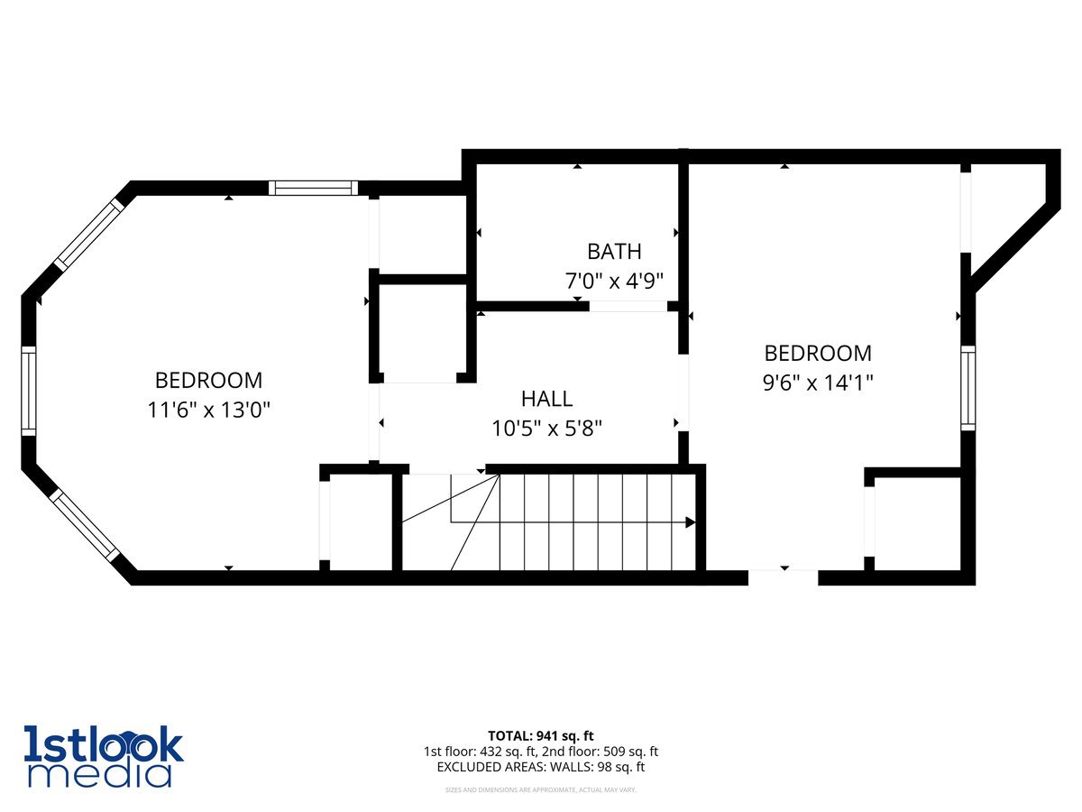 1647 West Sherwin Avenue, Unit 1 Chicago, IL 60626 - Photo 20 of 22 a picture of a bench in front of a building