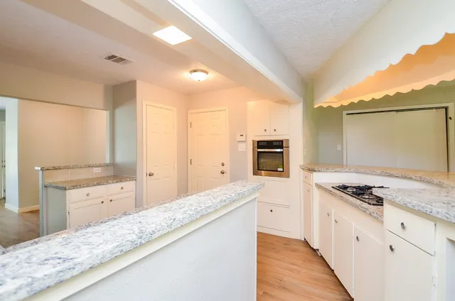 $1,499 | 5405 Southlea Street, Houston, TX 77033