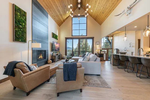 $2,780,000 | 11585 China Camp Road, Truckee, CA 96161