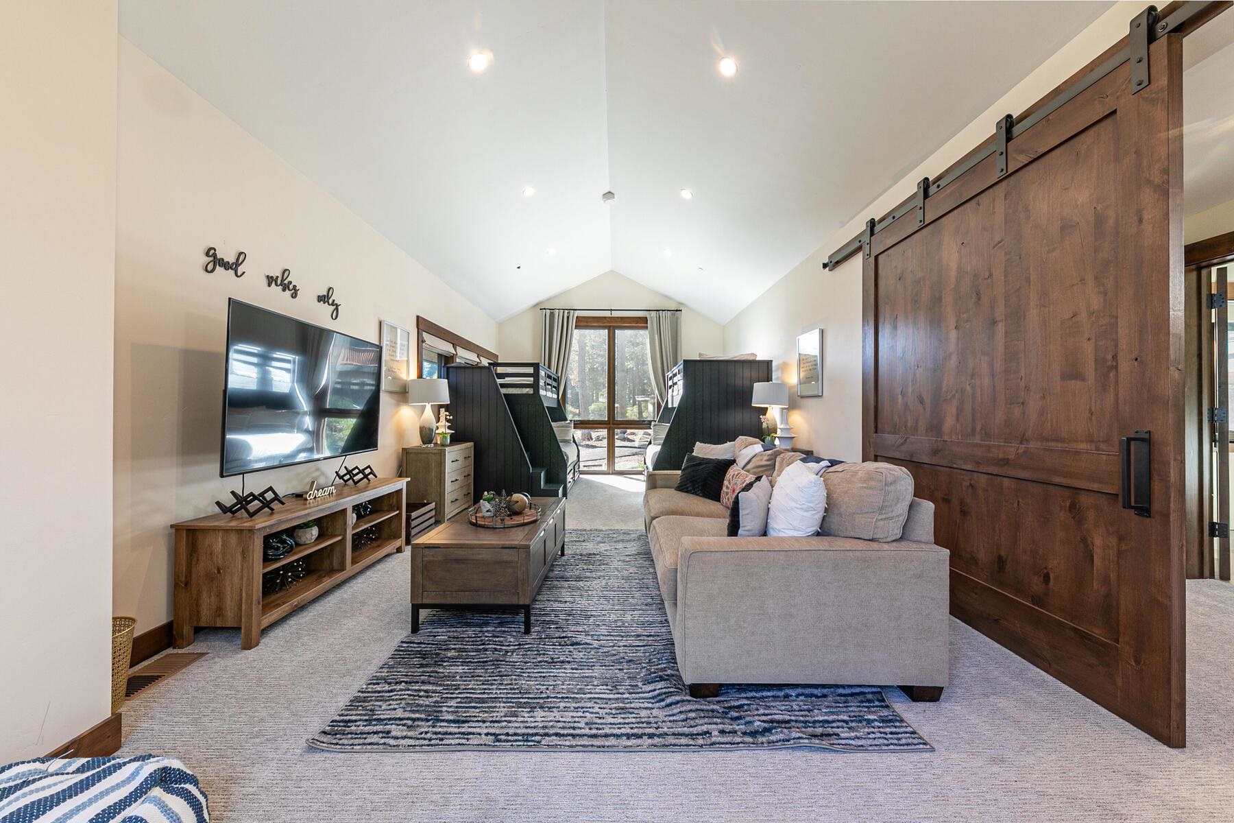 11585 China Camp Road Truckee, CA 96161 - Photo 20 of 25