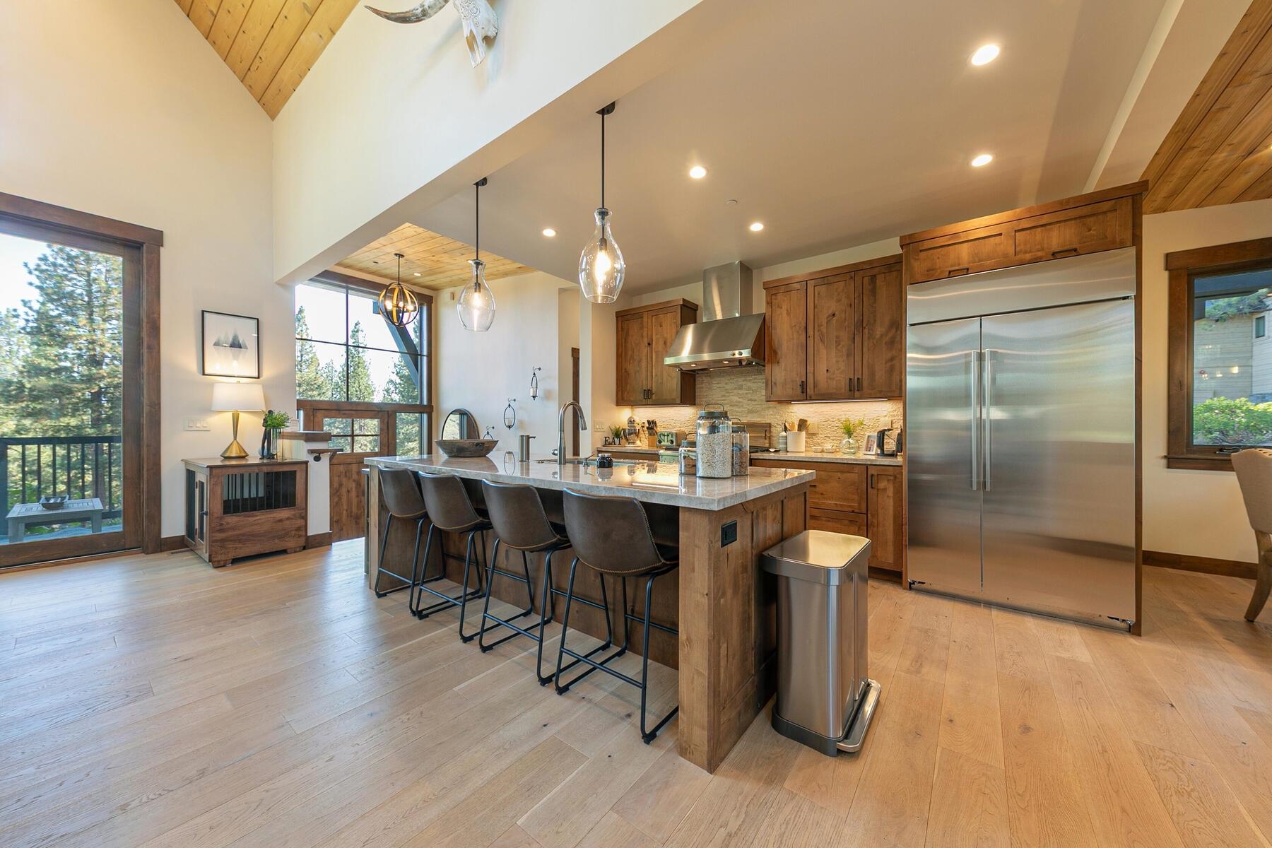 11585 China Camp Road Truckee, CA 96161 - Photo 7 of 25