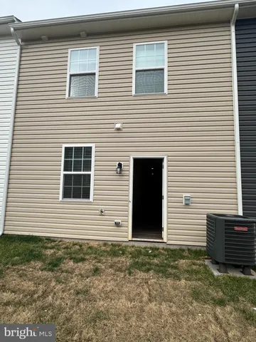 $1,700 | 179 Caterpillar Drive, Luray, VA 22835
