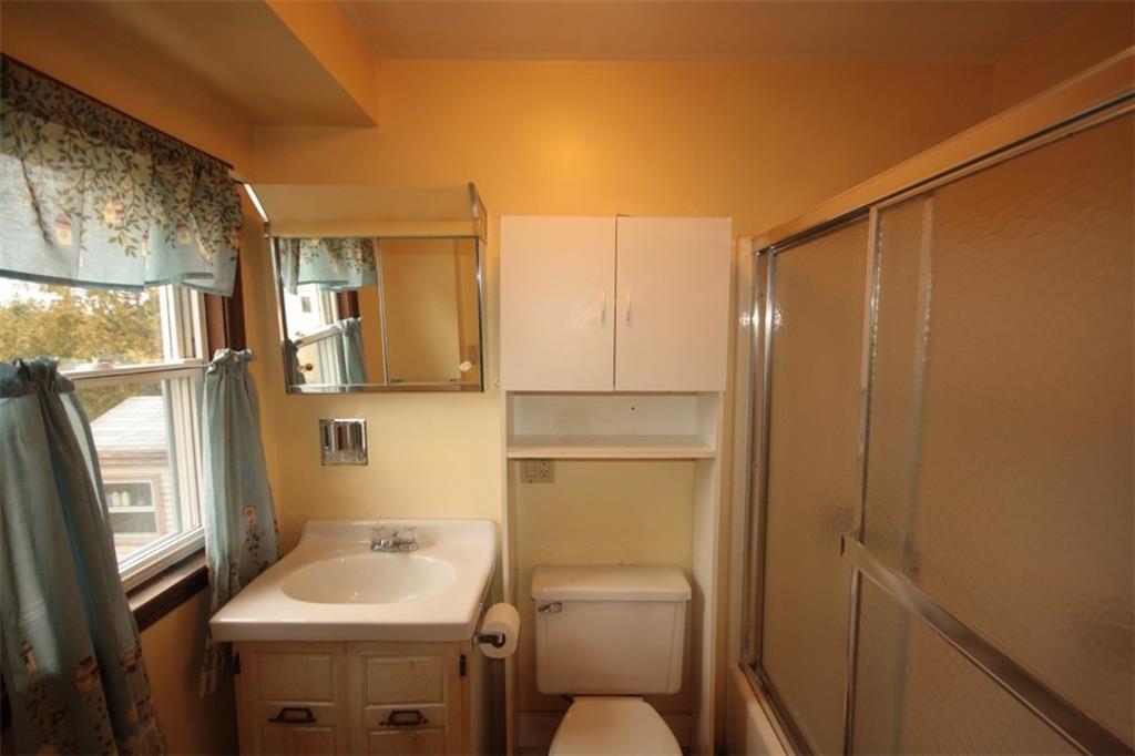 11 Middle Road Boothbay Harbor, ME 04538 - Photo 13 of 18 The first floor bathroom, with...