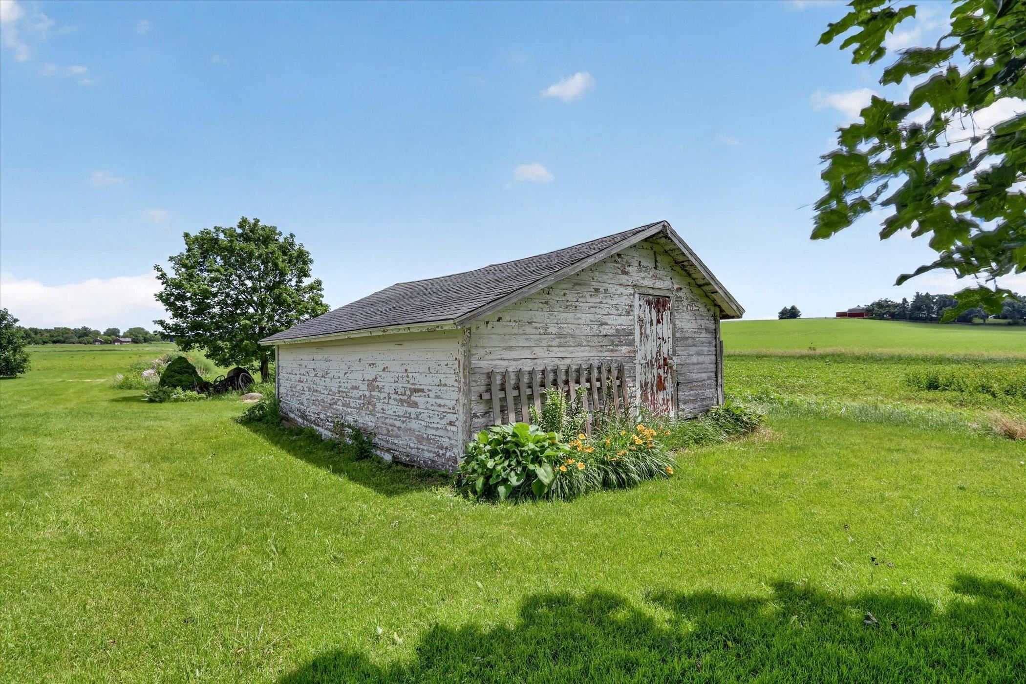 1270 Hillside Road Edgerton, WI 53534 - Photo 59 of 74