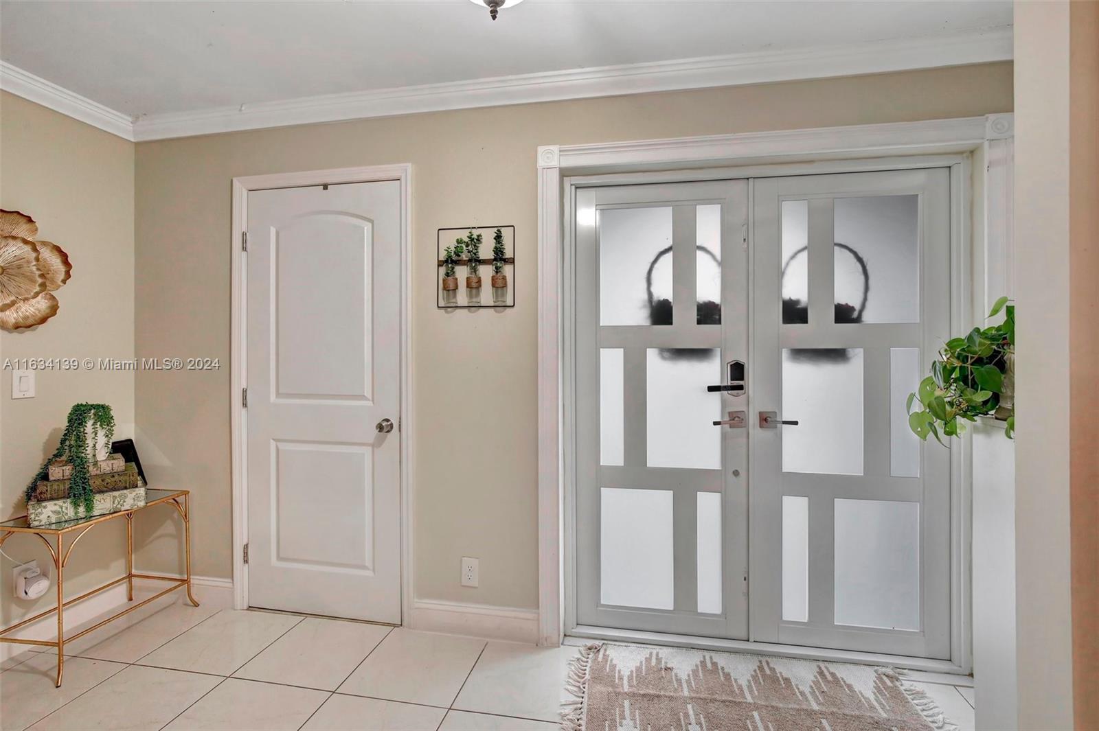 2860 Huron Way Miramar, FL 33025 - Photo 21 of 57 a view of living room