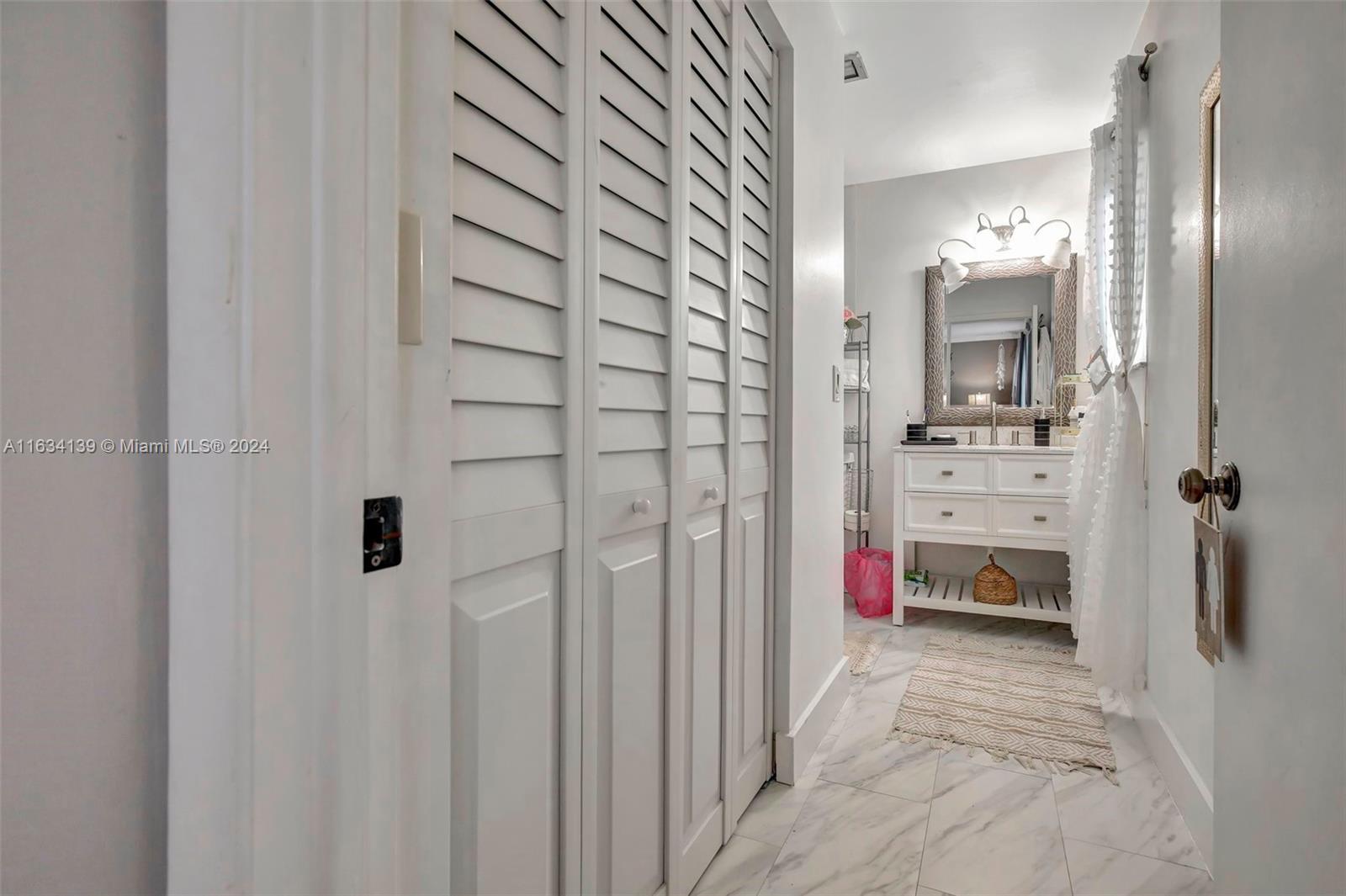 2860 Huron Way Miramar, FL 33025 - Photo 38 of 57