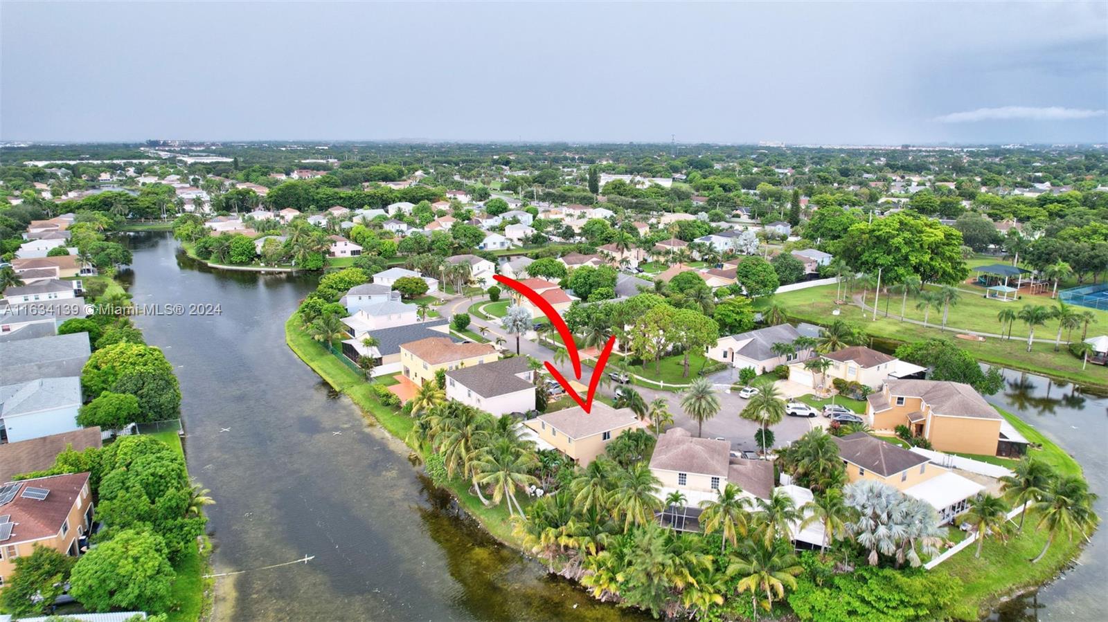 2860 Huron Way Miramar, FL 33025 - Photo 56 of 57 a view of a city