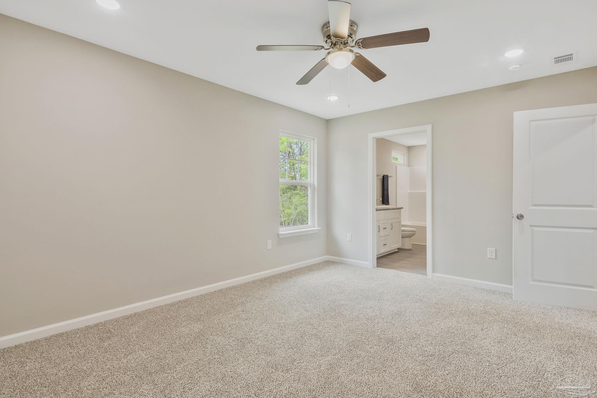 5597 Riviera Drive Milton, FL 32583 - Photo 18 of 47