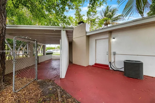 $2,850 | 501 Carolina Avenue, Fort Lauderdale, FL 33312