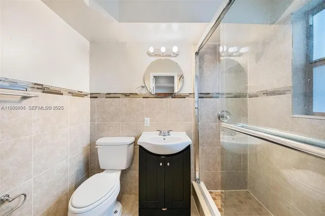 $2,850 | 501 Carolina Avenue, Fort Lauderdale, FL 33312